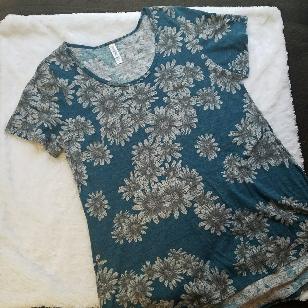 Lularoe Classic T